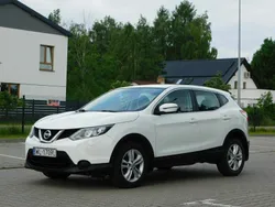 Biały Używany 2014 Nissan Qashqai SUV | 35 980 zł (Dobra cena)