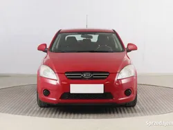 Bordowy Używany 2008 Kia ProCeed Hatchback | 8999 zł