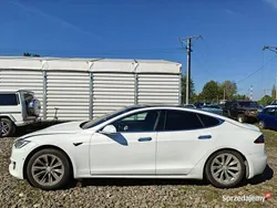 Biały Używany 2018 Tesla Model S Sedan/Limuzyna | 33 900 zł