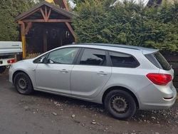 Srebrny Używany 2011 Opel Astra Kombi | 9500 zł (Super Cena)