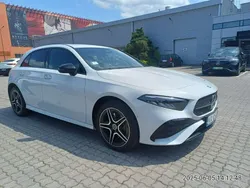 Biały Używany 2023 Mercedes A250 Hatchback | 123 100 zł