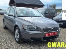 Szary (metalik) Używany 2004 Volvo V50 Kombi | 7900 zł (Uczciwa cena)
