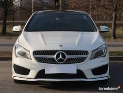 Biały Używany 2015 Mercedes CLA200 Kombi | 73 999 zł (Uczciwa cena)