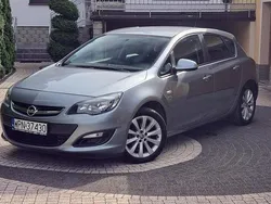 Szary Używany 2013 Opel Astra Hatchback | 24 900 zł (Dobra cena)