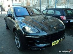 Brązowy Używany 2018 Porsche Macan Turbo SUV | 172 000 zł