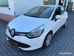 Biały Używany 2015 Renault Clio IV Hatchback | 26 900 zł