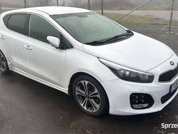 Biały Używany 2016 Kia Ceed GT-Line Hatchback | 35 900 zł (Uczciwa cena)