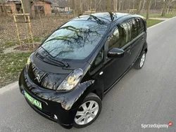 Czarny Używany 2015 Citroën C-zero Hatchback | 21 900 zł