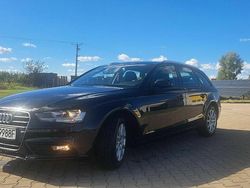 Czarny Używany 2012 Audi A4 Kombi | 27 500 zł (Dobra cena)