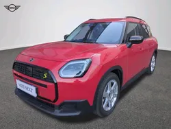 Chili red ii Używany 2024 Mini Countryman SUV | 192 900 zł