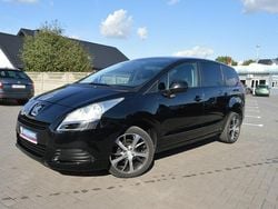 Czarny Używany 2010 Peugeot 5008 Minivan | 17 900 zł