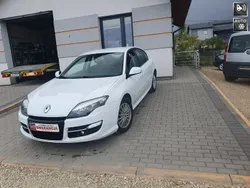 Biały Używany 2012 Renault Laguna III Hatchback | 19 980 zł (Uczciwa cena)
