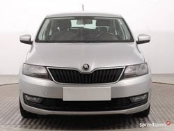 Srebrny Używany 2017 Skoda Rapid Hatchback | 24 999 zł (Uczciwa cena)
