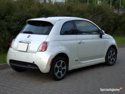 Biały Używany 2015 Fiat 500e Hatchback | 38 900 zł