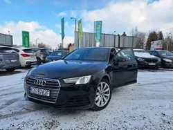 Czarny Używany 2018 Audi A4 Sedan/Limuzyna | 85 900 zł (Uczciwa cena)