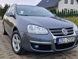 Szary (metalik) Używany 2009 VW Golf VI Kombi | 15 900 zł (Dobra cena)