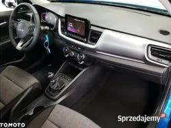 Niebieski Używany 2023 Kia Stonic SUV | 75 000 zł (Dość drogi)
