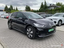 Czarny (metalik) Używany 2023 VW ID.3 Pro Hatchback | 96 400 zł