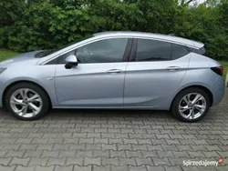 Niebieski Używany 2019 Opel Astra Hatchback | 68 900 zł (Drogi)