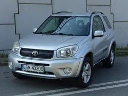 Srebrny (metalik) Używany 2004 Toyota RAV4 SUV | 24 500 zł (Uczciwa cena)