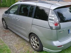 Srebrny Używany 2005 Mazda 5 Minivan | 5500 zł