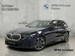 Czarny carbon m metalizowany Używany 2024 BMW 520 Comfort Edition Kombi | 239 900 zł (Dobra cena)