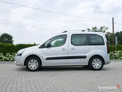 Srebrny (metalik) Używany 2012 Citroën Berlingo Minivan | 22 900 zł