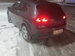 Grafitowy Używany 2005 Seat Leon Hatchback | 8500 zł (Uczciwa cena)