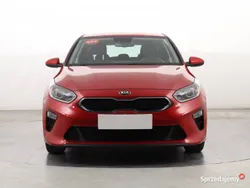 Czerwony Używany 2018 Kia Ceed Hatchback | 49 999 zł (Uczciwa cena)