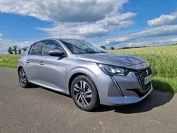 Szary Używany 2021 Peugeot 208 Hatchback | 51 900 zł (Uczciwa cena)
