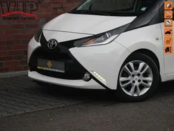 Biały Używany 2018 Toyota Aygo Hatchback | 34 990 zł (Uczciwa cena)