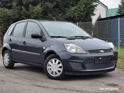 Czarny Używany 2007 Ford Fiesta Hatchback | 9900 zł (Uczciwa cena)