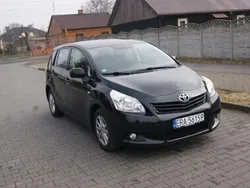 Czarny Używany 2011 Toyota Verso Minivan | 29 000 zł (Dobra cena)