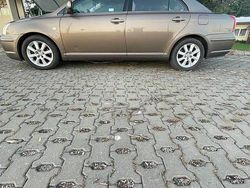 Brązowy Używany 2006 Toyota Avensis Sedan/Limuzyna | 8500 zł (Uczciwa cena)