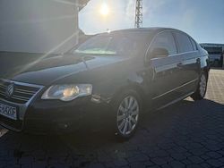 Czarny Używany 2009 VW Passat Sedan/Limuzyna | 5500 zł (Super Cena)