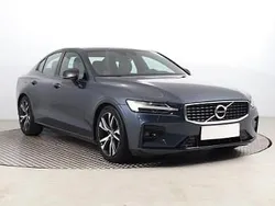 Niebieski Używany 2019 Volvo S60 Sedan/Limuzyna | 119 999 zł (Uczciwa cena)