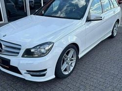 Biały Używany 2012 Mercedes C220 Kombi | 44 500 zł (Dość drogi)