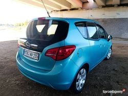 Zielony Używany 2011 Opel Meriva Edition Minivan | 25 800 zł