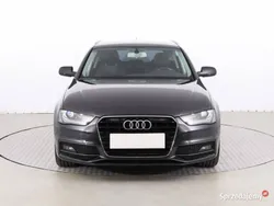 Szary Używany 2015 Audi A4 Kombi | 53 999 zł (Dobra cena)