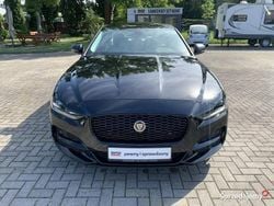 Czarny (metalik) Używany 2022 Jaguar XE Sedan/Limuzyna | 199 300 zł