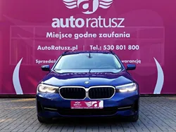 Niebieski Używany 2021 BMW 530 Kombi | 155 500 zł