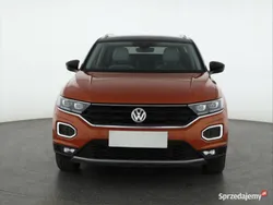 Pomarańczowy Używany 2018 VW T-Roc SUV | 76 999 zł (Super Cena)