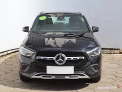 Czarny Używany 2020 Mercedes GLA250 SUV | 114 999 zł
