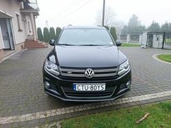 Czarny Używany 2012 VW Tiguan R-line SUV | 49 500 zł (Dobra cena)