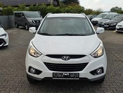 Biały Używany 2015 Hyundai ix35 SUV | 43 500 zł (Uczciwa cena)