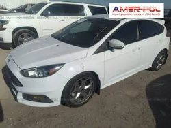 Biały Używany 2018 Ford Focus ST Hatchback | 70 000 zł