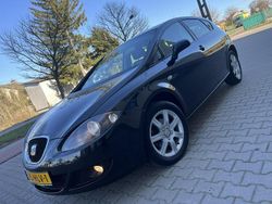 Czarny Używany 2007 Seat Leon Hatchback | 13 900 zł (Uczciwa cena)