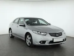 Srebrny Używany 2012 Honda Accord Sedan/Limuzyna | 39 999 zł (Dobra cena)