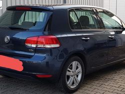 Szary (metalik) Używany 2009 VW Golf VI Hatchback | 28 000 zł (Dość drogi)