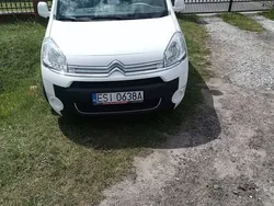 Biały Używany 2014 Citroën Berlingo Minivan | 25 900 zł (Uczciwa cena)